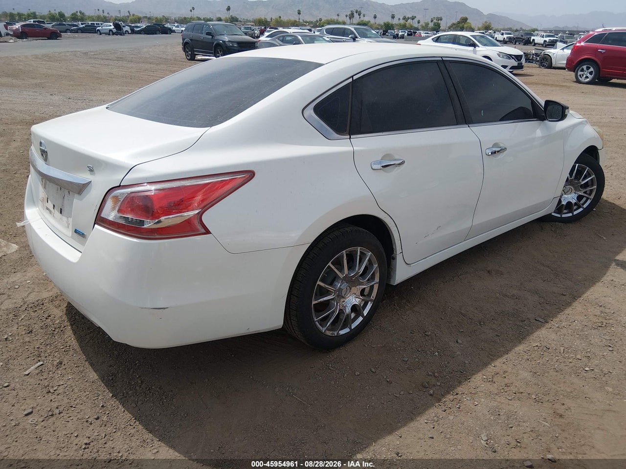 2013 NISSAN ALTIMA 2.5 S · 4/10