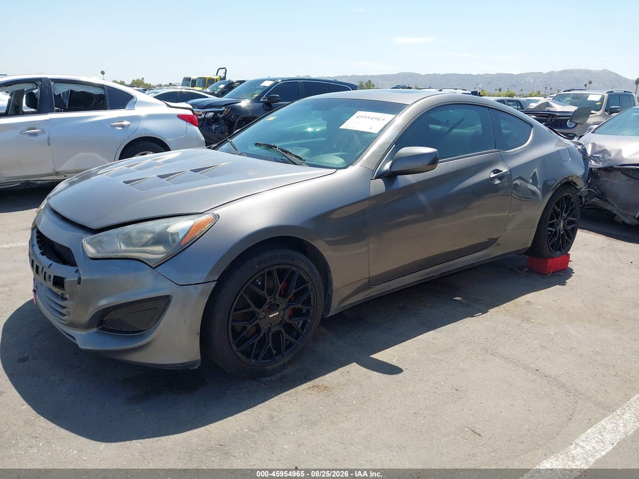 2013 HYUNDAI GENESIS 2.0T PREMIUM · 2/10