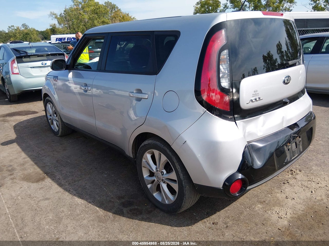 2016 KIA SOUL + · 3/11