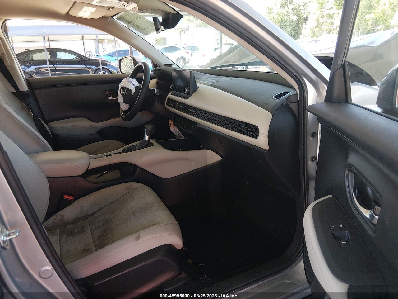 2024 HONDA HR-V AWD LX · 5/11