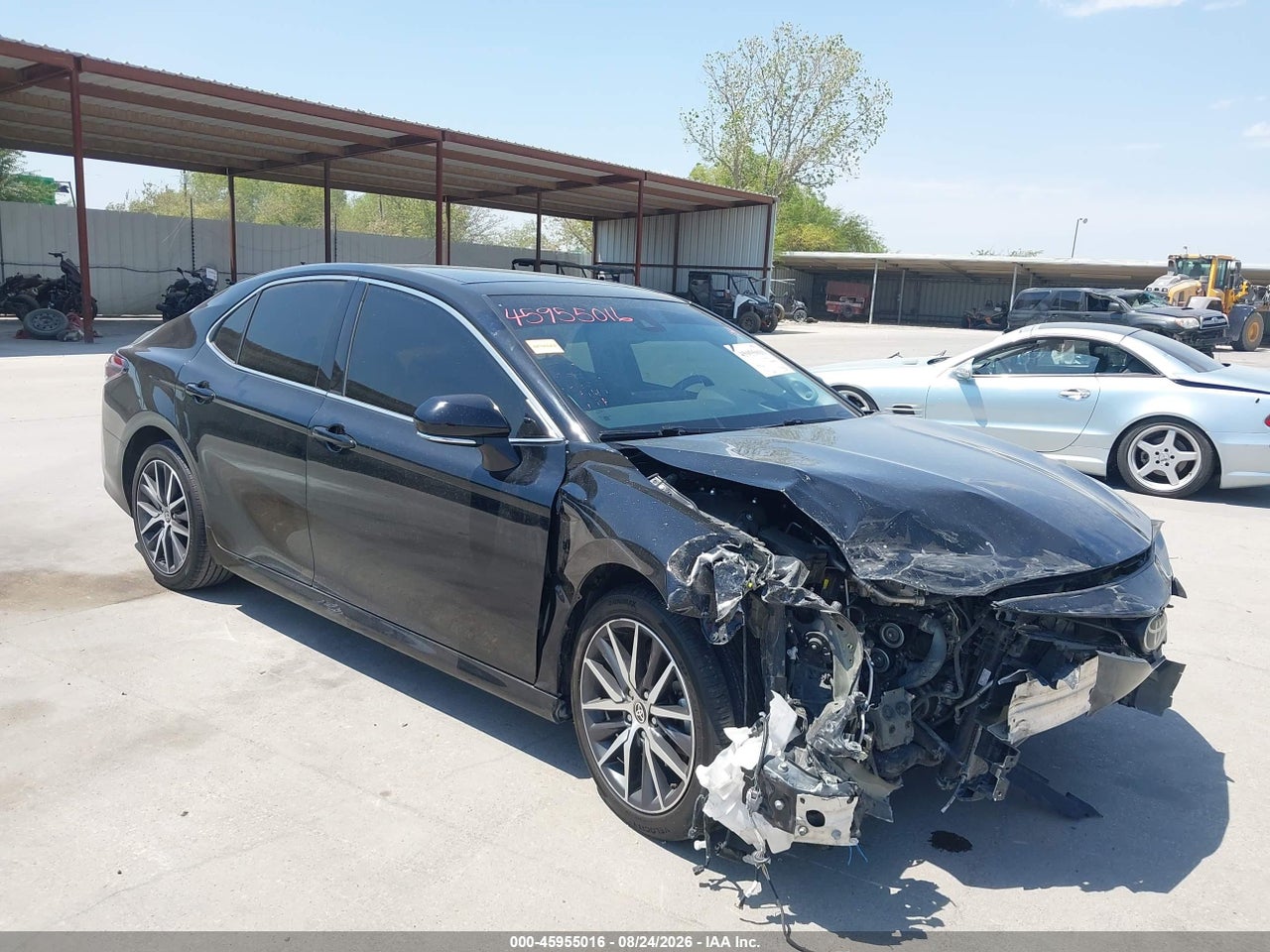 4T1FZ1AK0RU****** · 2024 TOYOTA CAMRY XLE V6