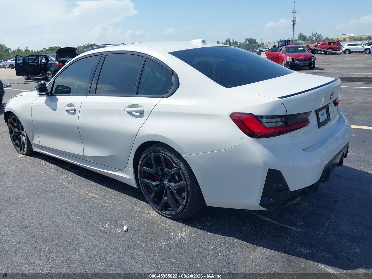 2025 BMW 330I · 3/11
