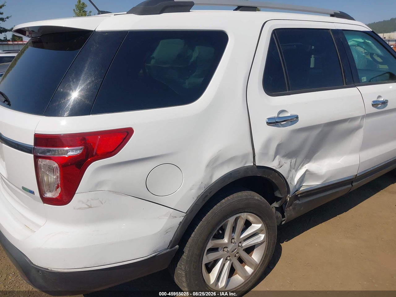 2014 FORD EXPLORER XLT · 6/11