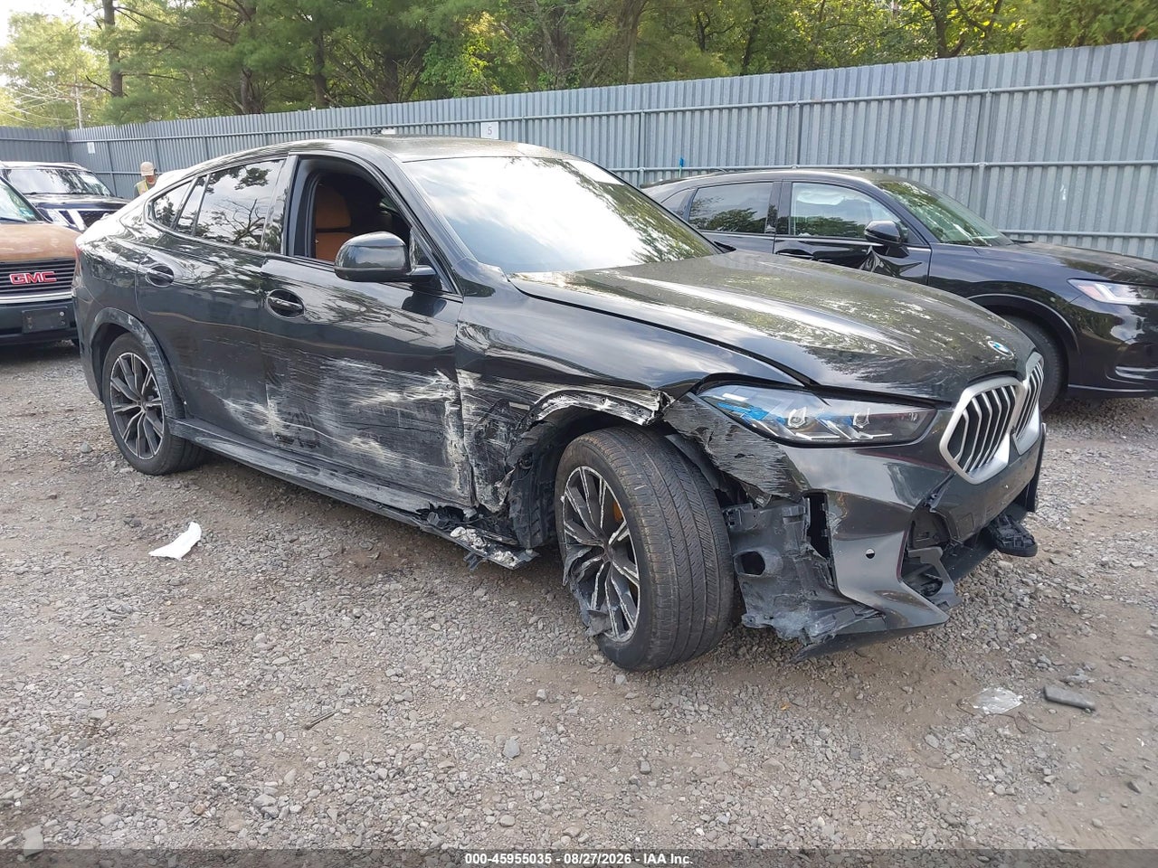 5UX33EX09T9****** · 2026 BMW X6 XDRIVE40I
