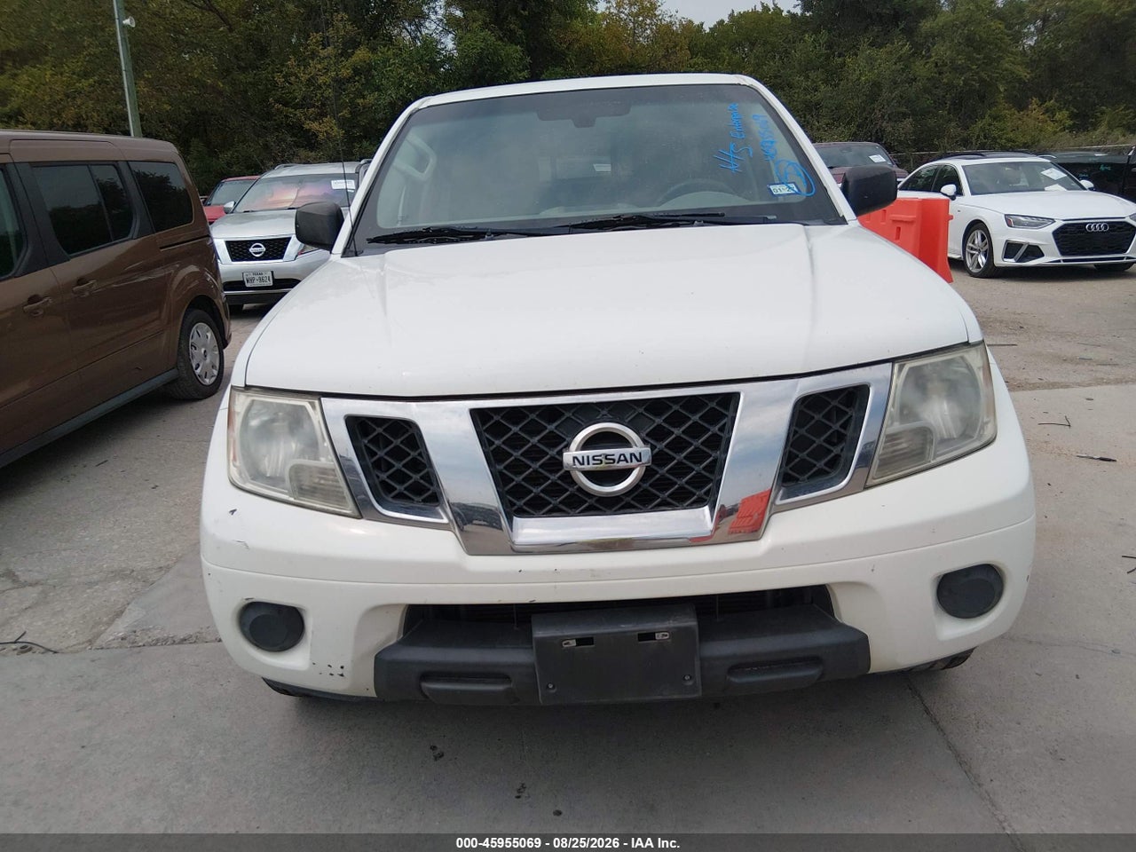 2019 NISSAN FRONTIER SV · 6/11