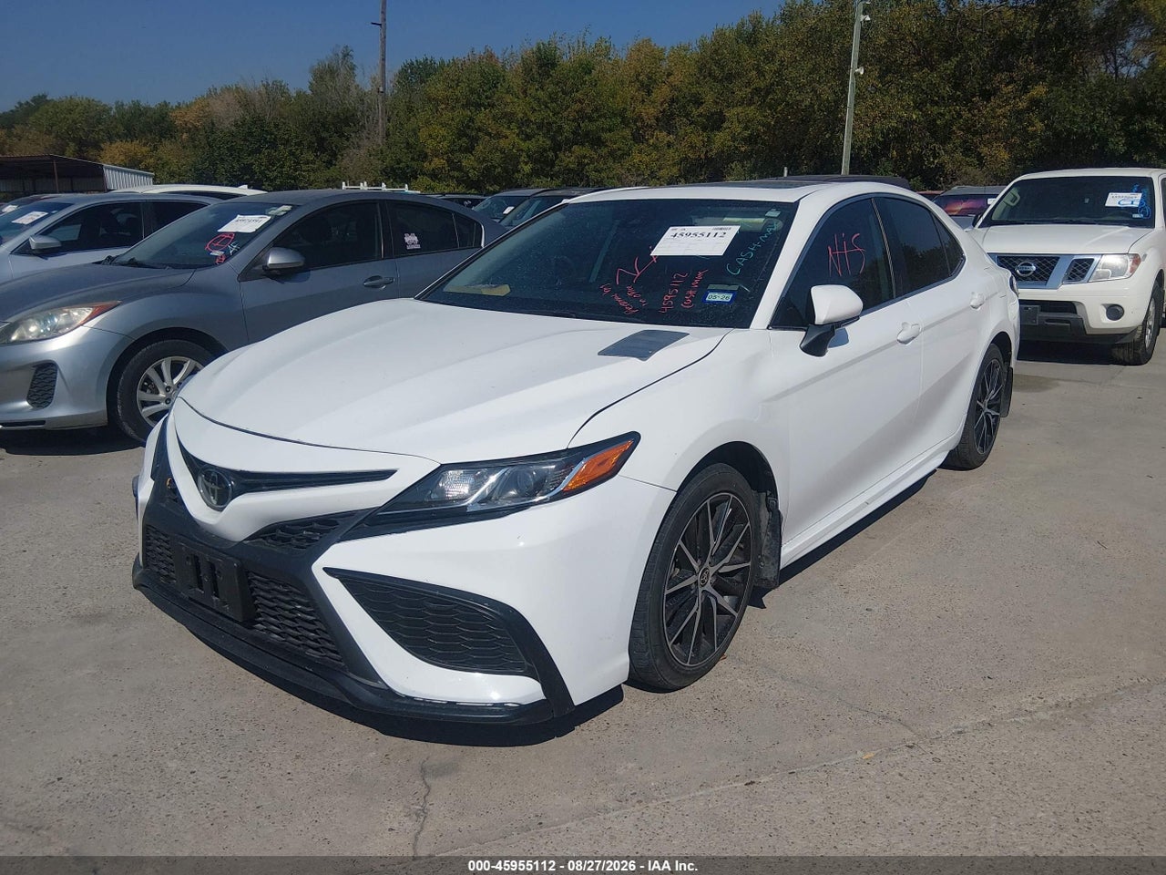 2023 TOYOTA CAMRY SE · 2/10