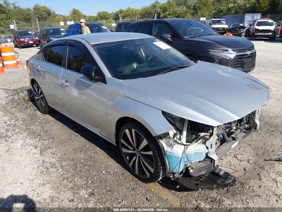 1N4BL4CV1KC****** · 2019 NISSAN ALTIMA 2.5 SR