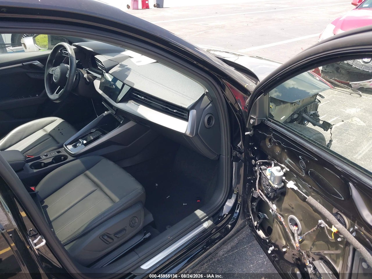 2024 AUDI A3 PREMIUM 40 TFSI FRONT-WHEEL DRIVE S TRONIC · 5/10