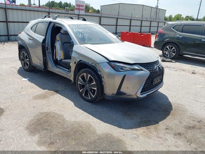 JTHX3JBH4N2****** · 2022 LEXUS UX 200