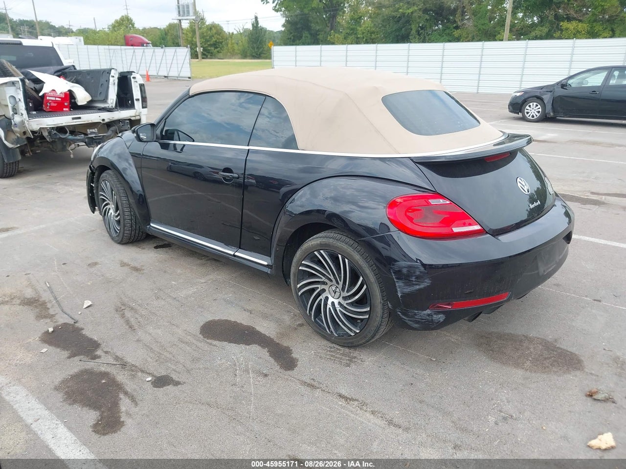 2013 VOLKSWAGEN BEETLE 2.0T · 3/11