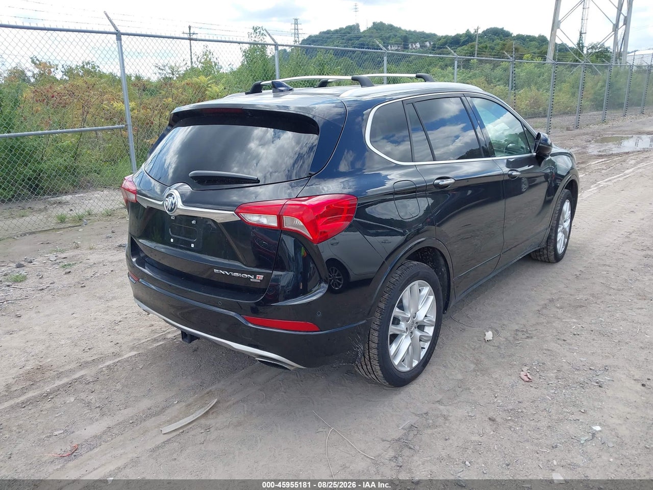 2019 BUICK ENVISION AWD PREMIUM II · 4/11