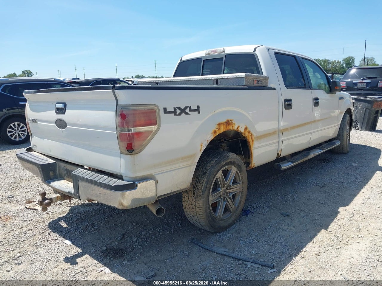 2009 FORD F-150 XLT · 4/11