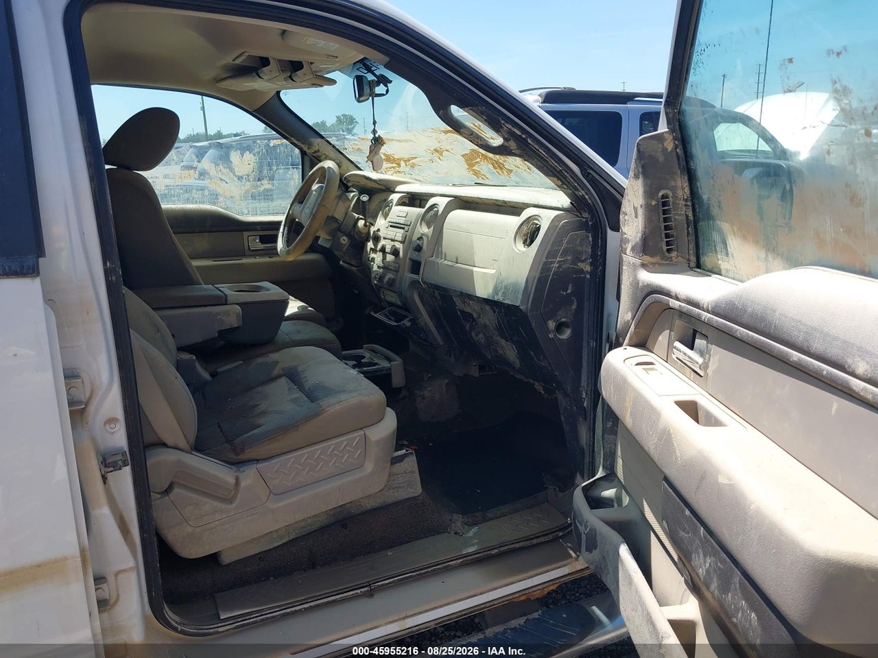 2009 FORD F-150 XLT · 5/11