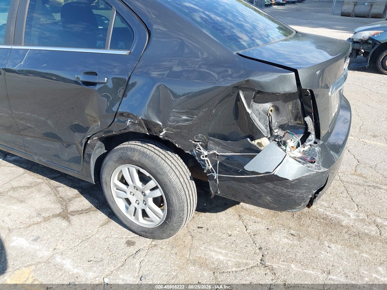 2015 CHEVROLET SONIC LT AUTO · 6/11