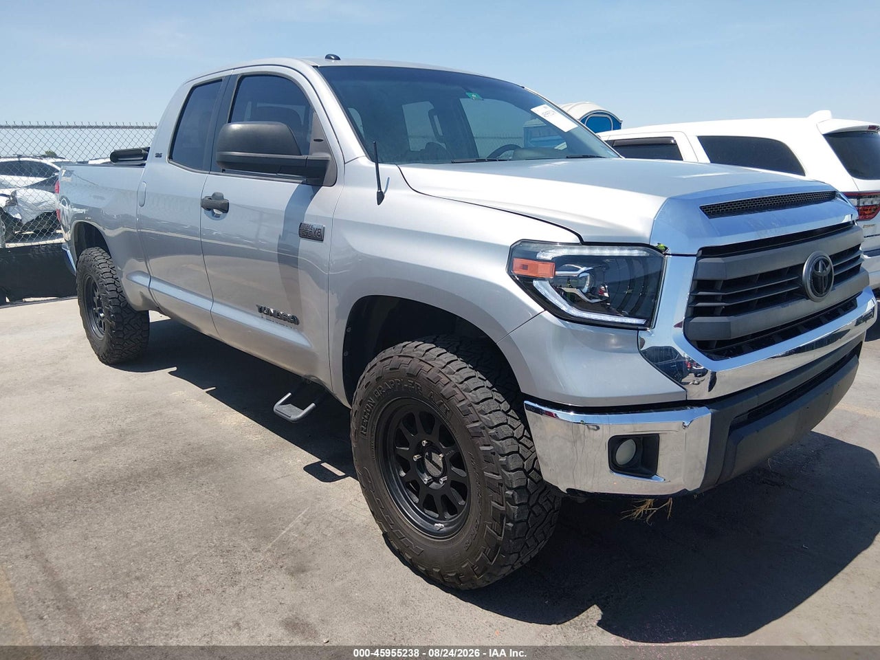 5TFUW5F19EX****** · 2014 TOYOTA TUNDRA SR5 5.7L V8