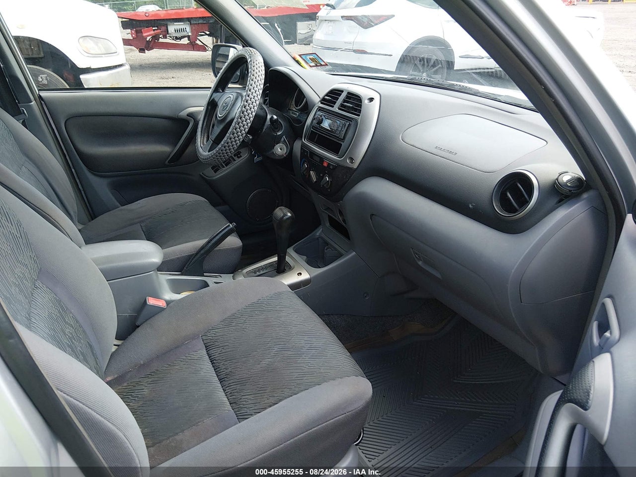 2003 TOYOTA RAV4   · 5/11