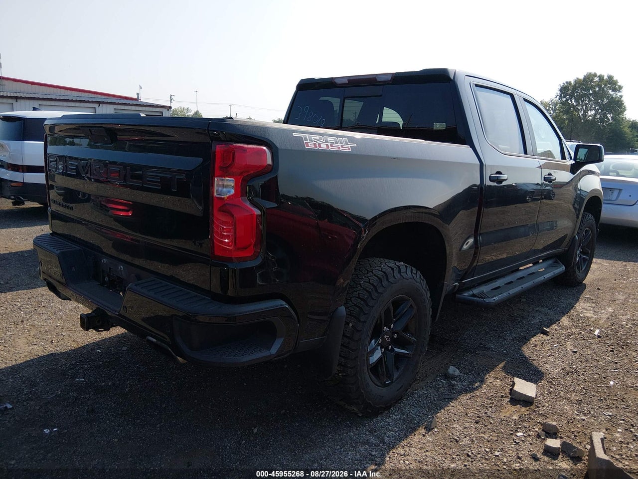 2020 CHEVROLET SILVERADO 1500 4WD  SHORT BED LT TRAIL BOSS · 4/11