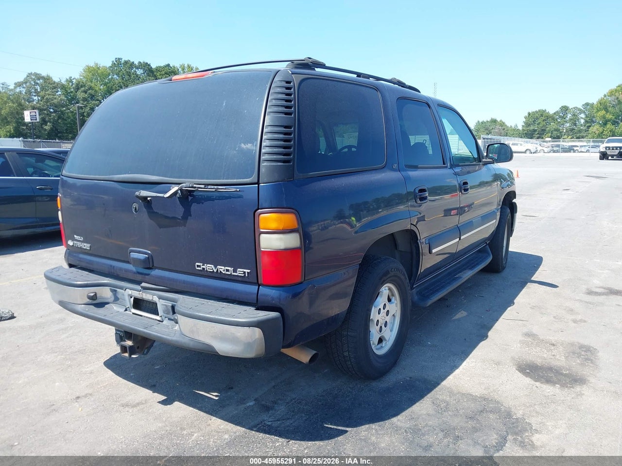 2004 CHEVROLET TAHOE LT · 4/11
