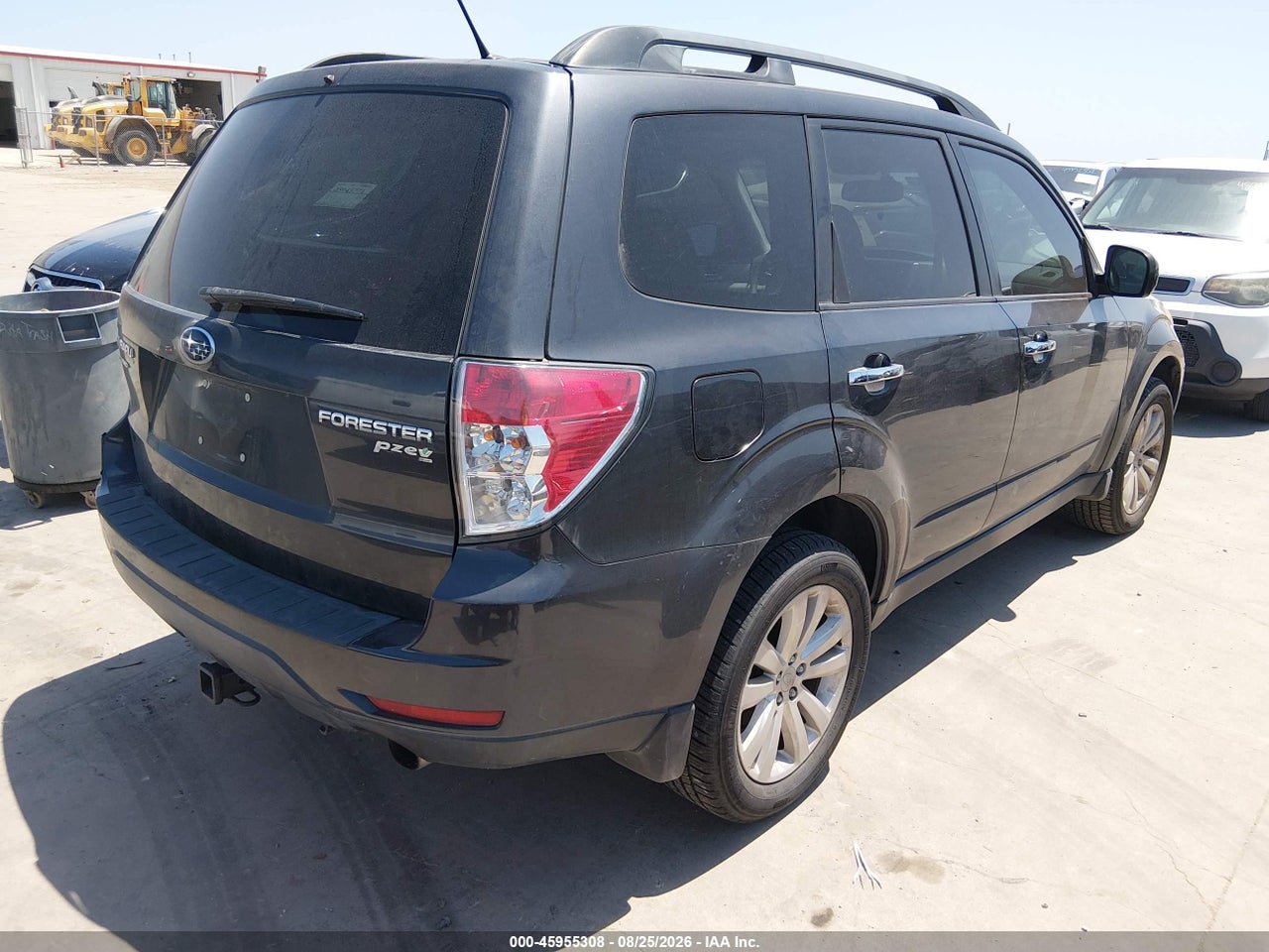 2013 SUBARU FORESTER 2.5X LIMITED · 4/11