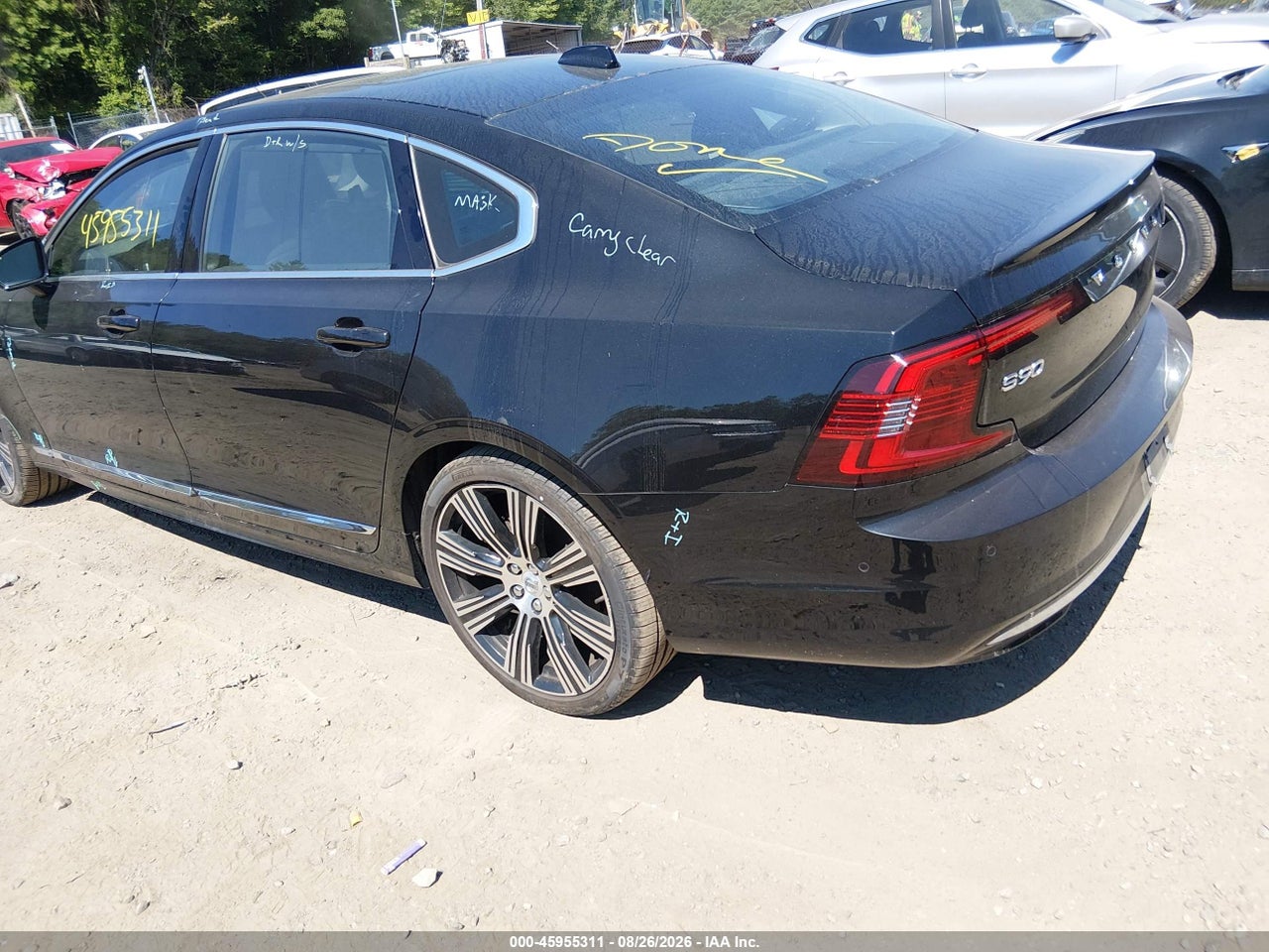 2023 VOLVO S90 B6 PLUS · 3/7