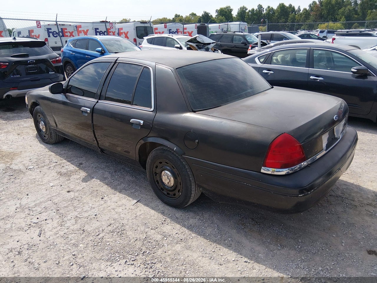 2004 FORD CROWN VICTORIA POLICE · 3/11