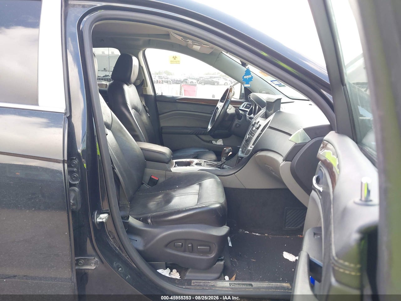 2011 CADILLAC SRX LUXURY COLLECTION · 5/11