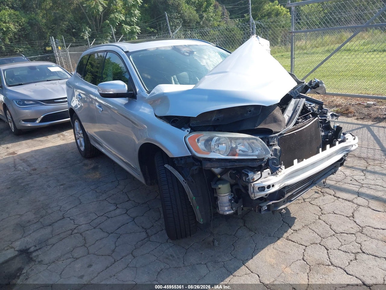 YV440MDB1F2****** · 2015 VOLVO XC60 T5 PREMIER