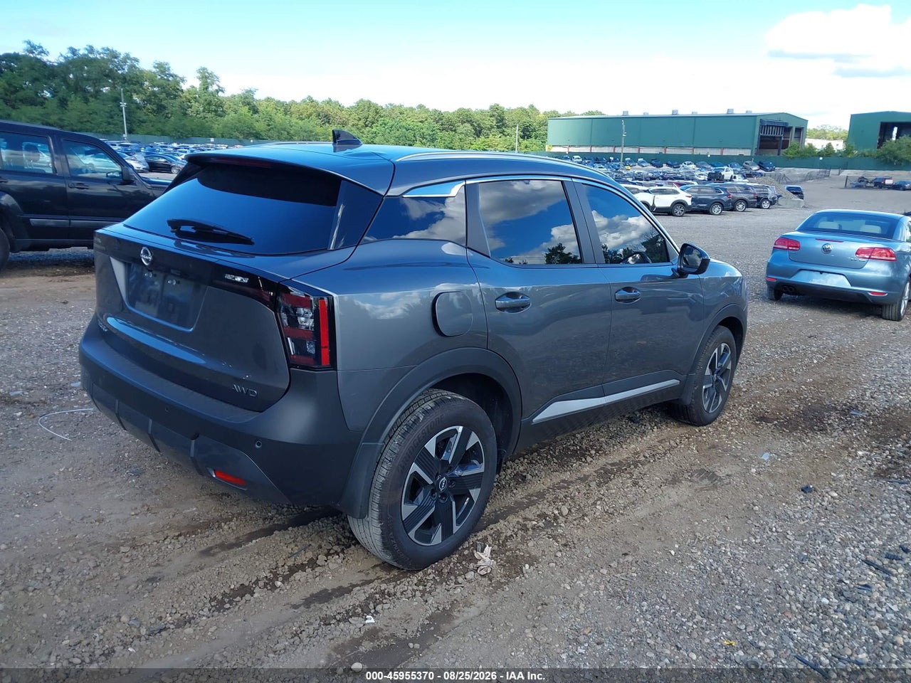 2026 NISSAN KICKS SV · 4/11