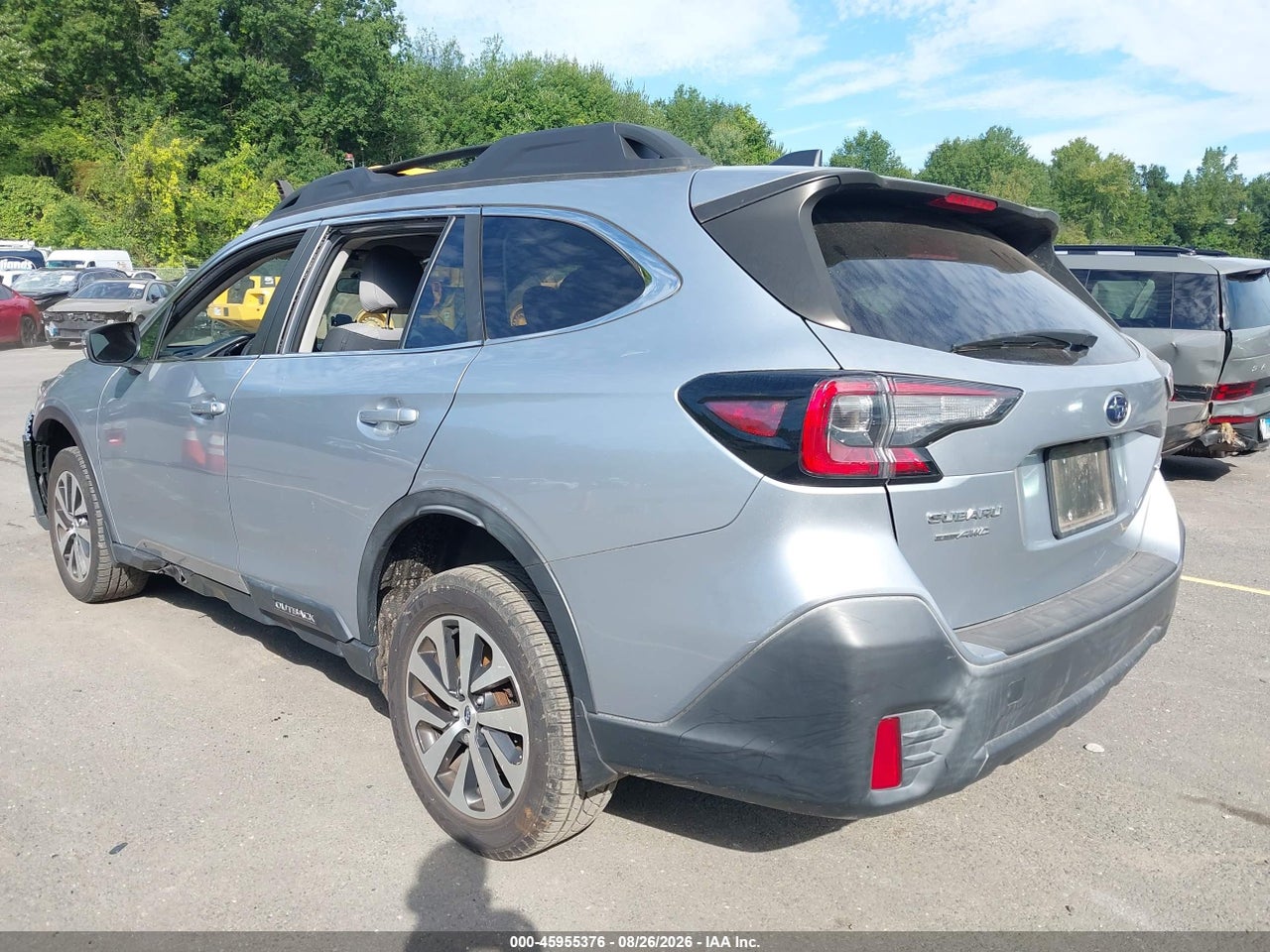 2020 SUBARU OUTBACK PREMIUM · 3/11