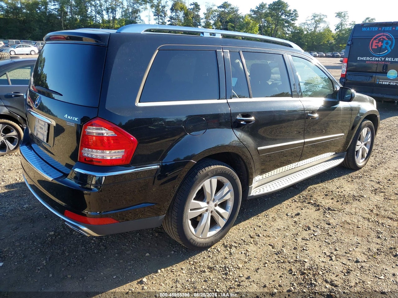 2010 MERCEDES-BENZ GL 450 4MATIC · 4/11