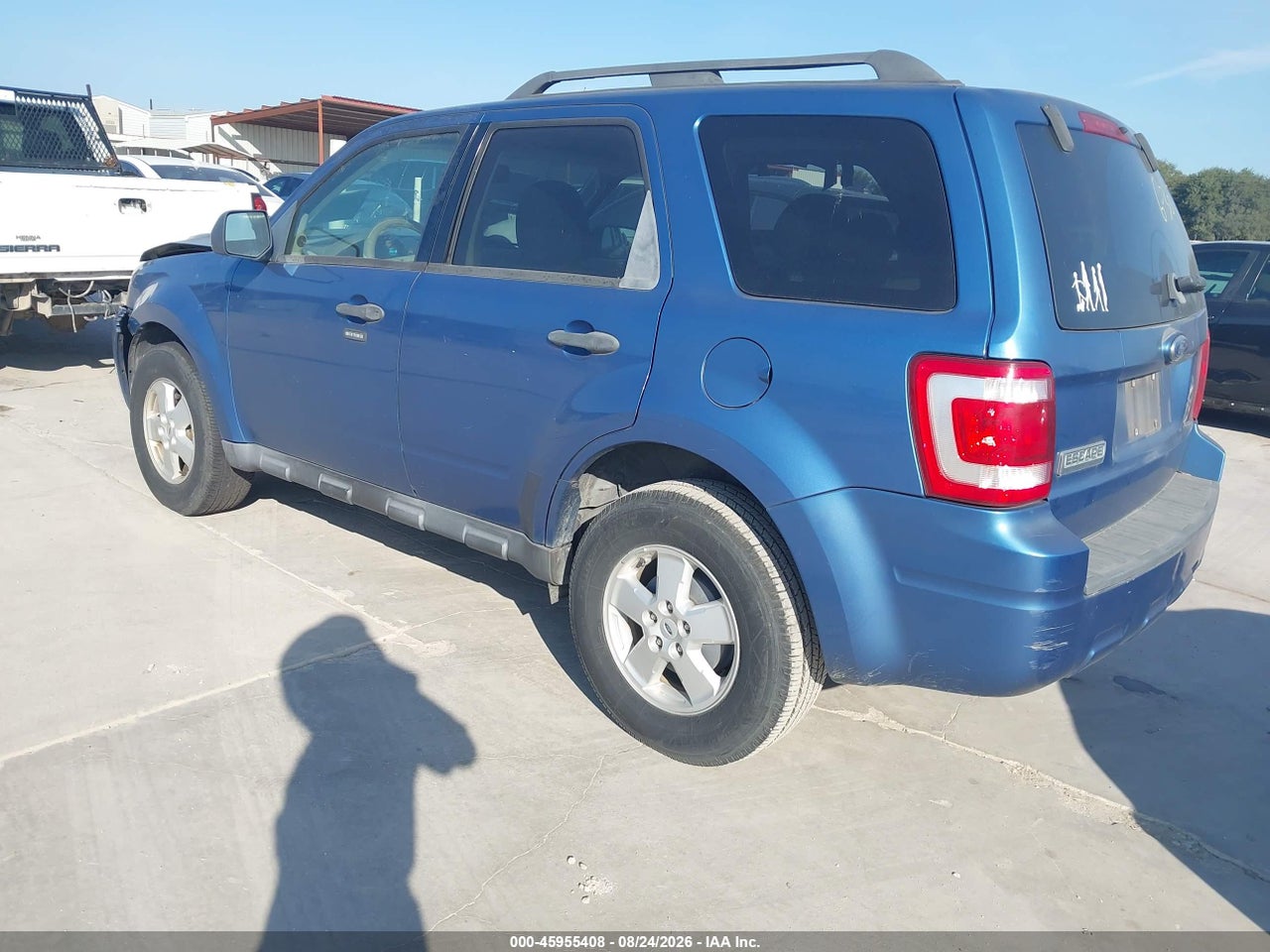 2009 FORD ESCAPE XLT · 3/11