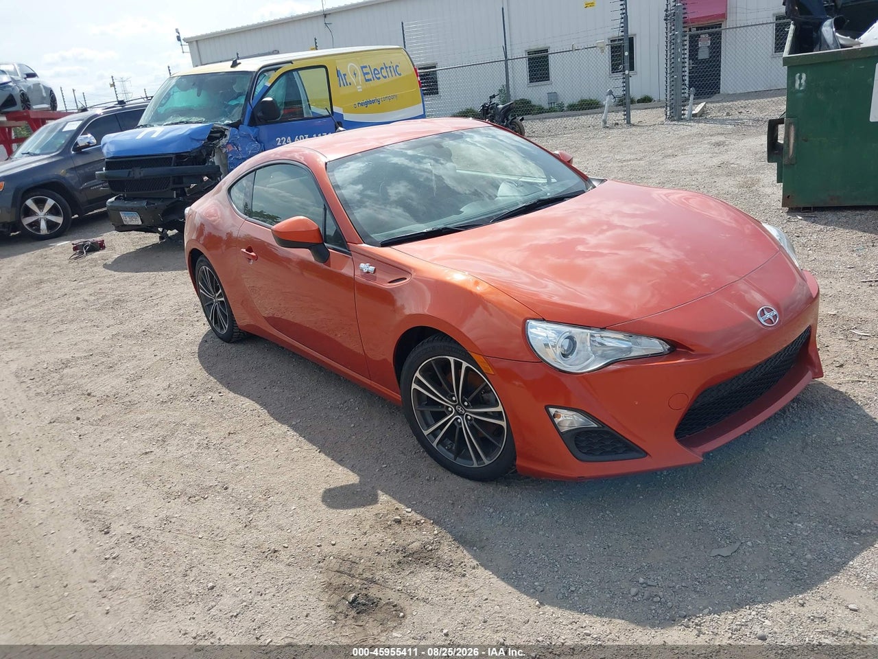 JF1ZNAA11D1****** · 2013 SCION FR-S