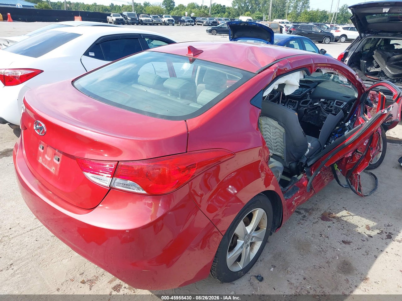 2013 HYUNDAI ELANTRA GLS · 4/11