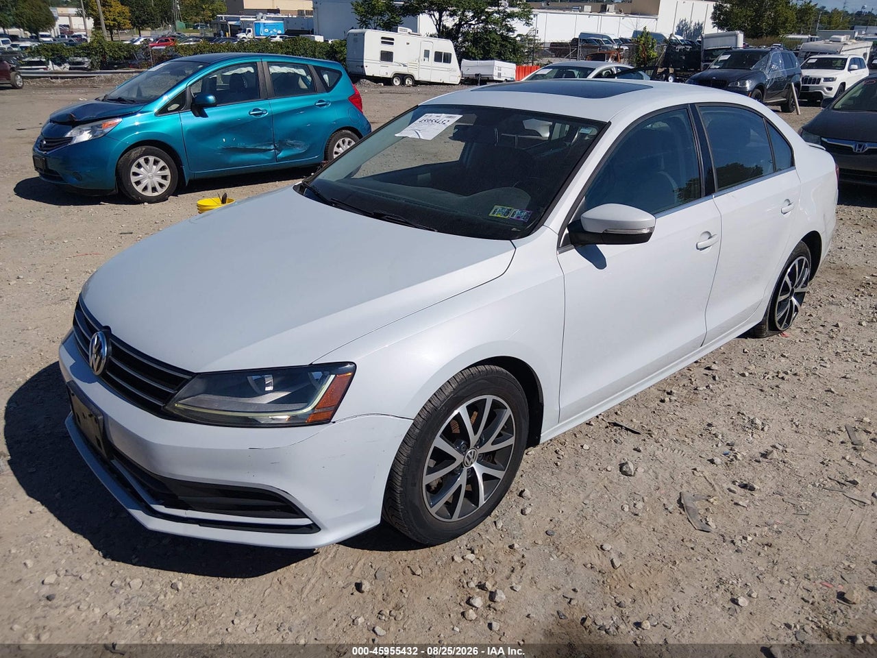 2017 VOLKSWAGEN JETTA 1.4T SE · 2/11