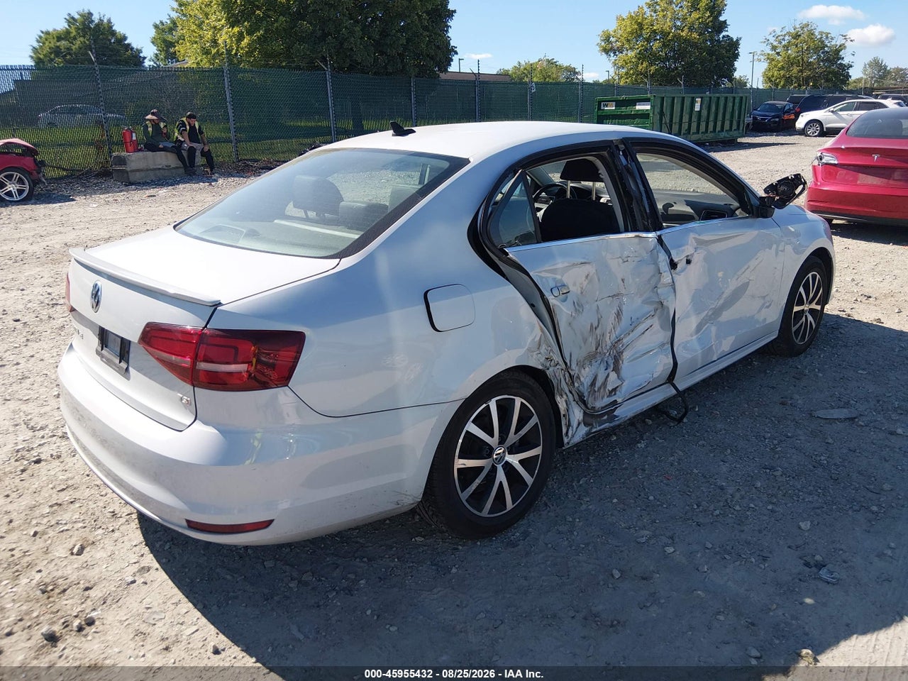 2017 VOLKSWAGEN JETTA 1.4T SE · 4/11