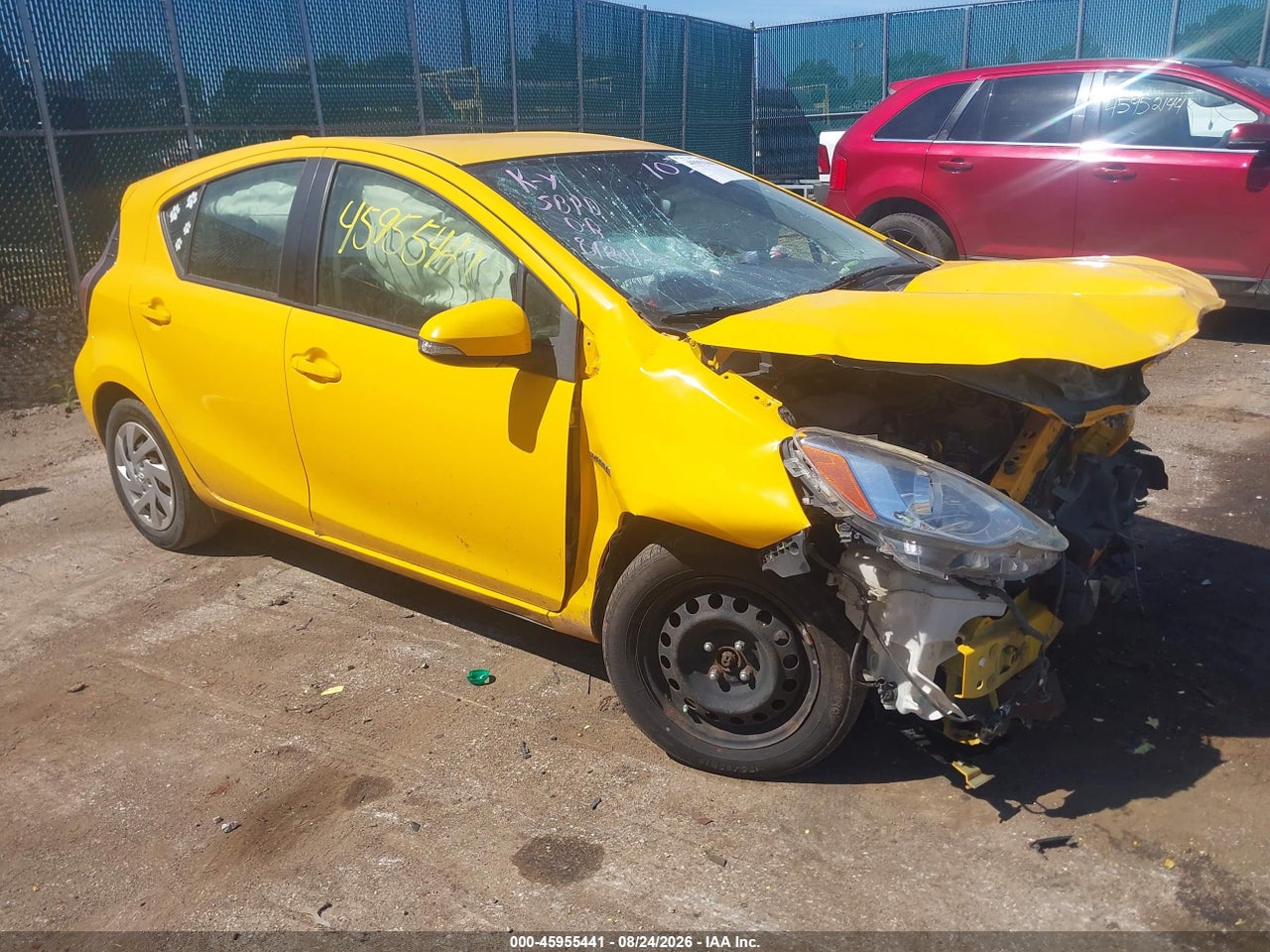 2015 TOYOTA PRIUS C TWO