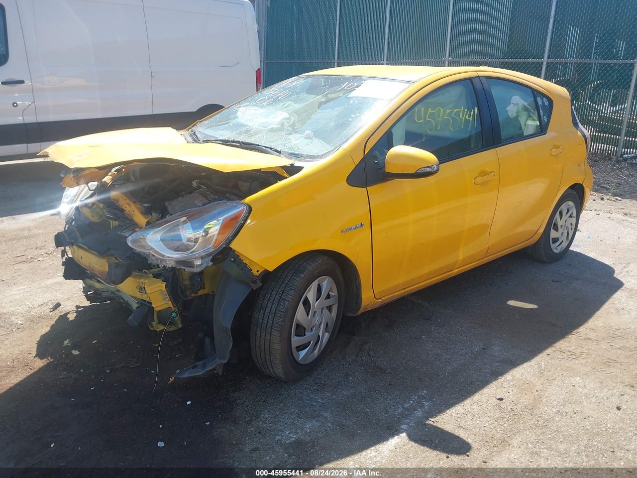 2015 TOYOTA PRIUS C TWO · 2/11