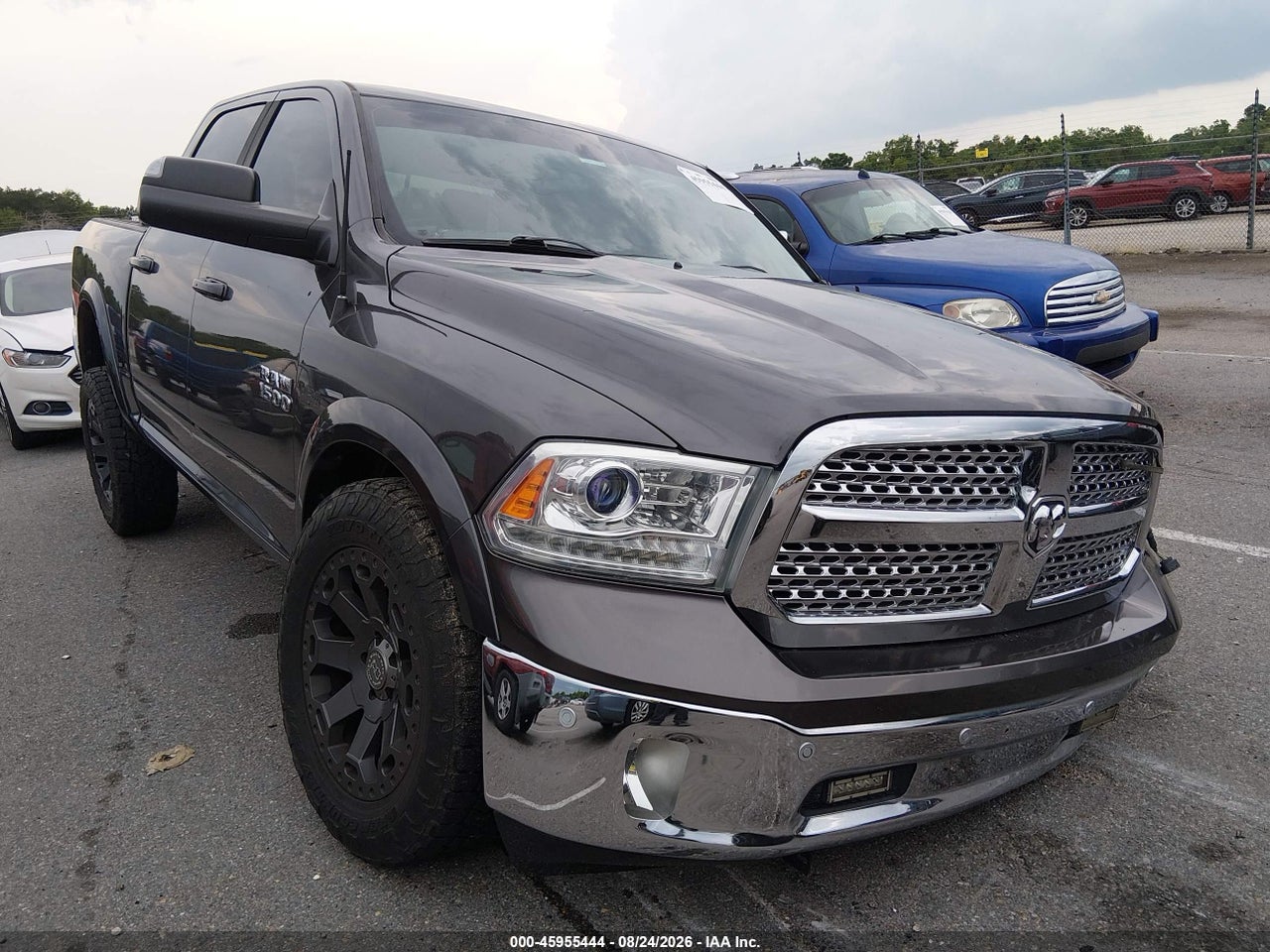 1C6RR6NT3FS****** · 2015 RAM 1500 LARAMIE