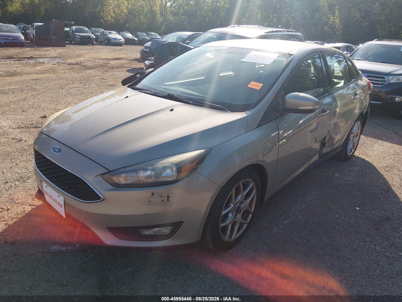 2015 FORD FOCUS SE · 2/11