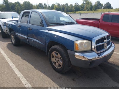 1D7HE48N15S****** · 2005 DODGE DAKOTA SLT