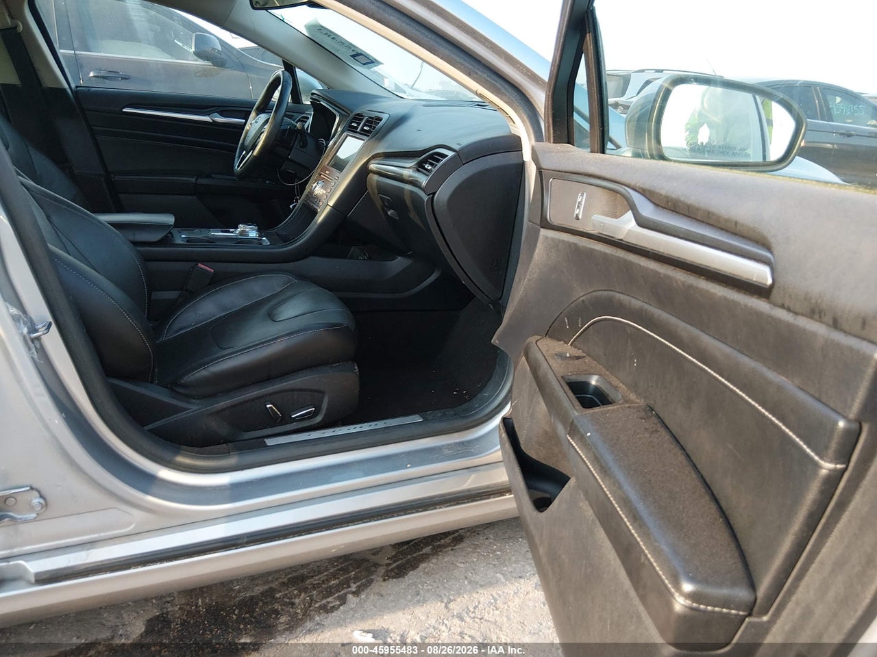 2020 FORD FUSION TITANIUM · 5/11