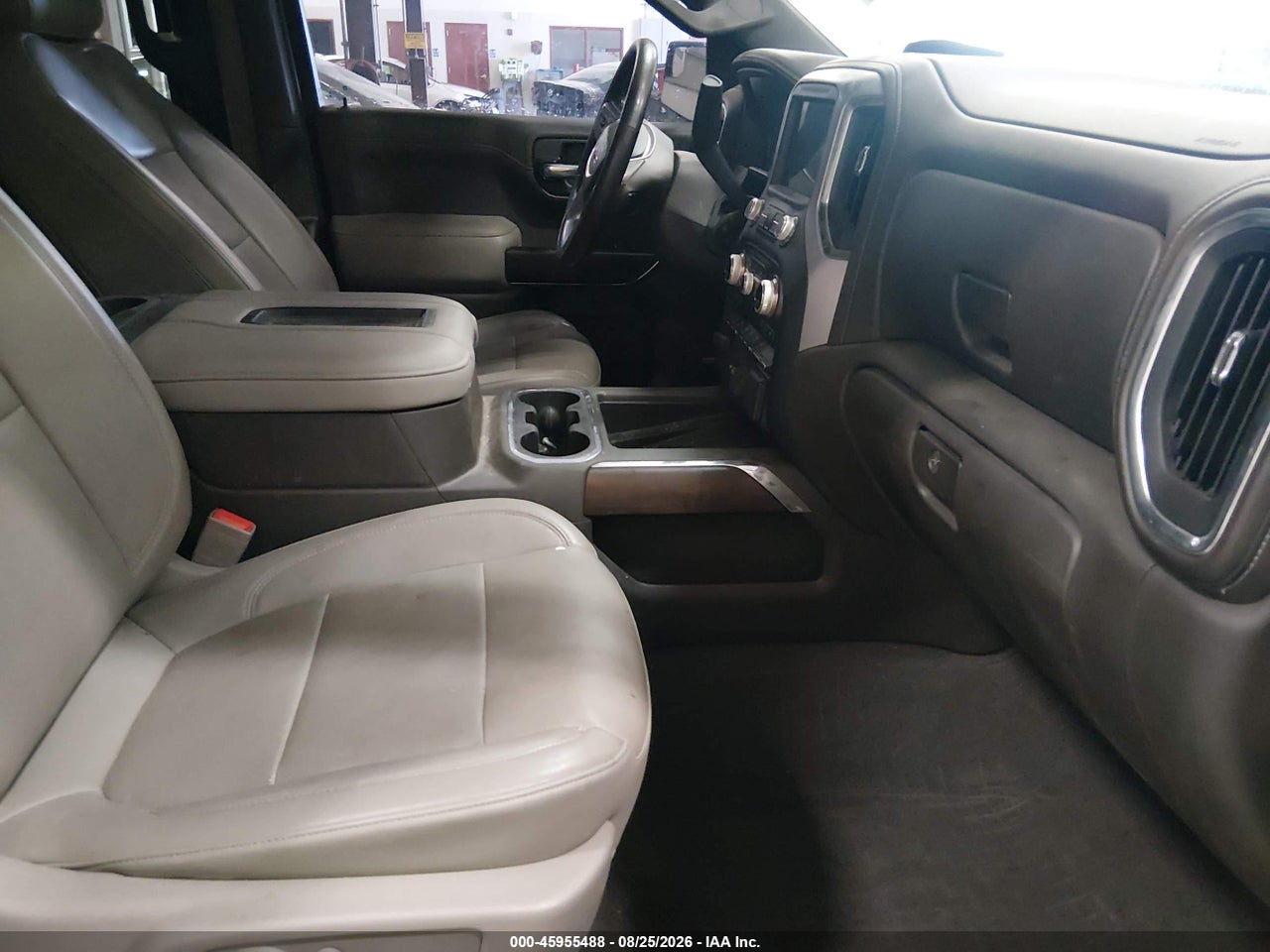 2020 GMC SIERRA 1500 4WD  SHORT BOX SLT · 5/11