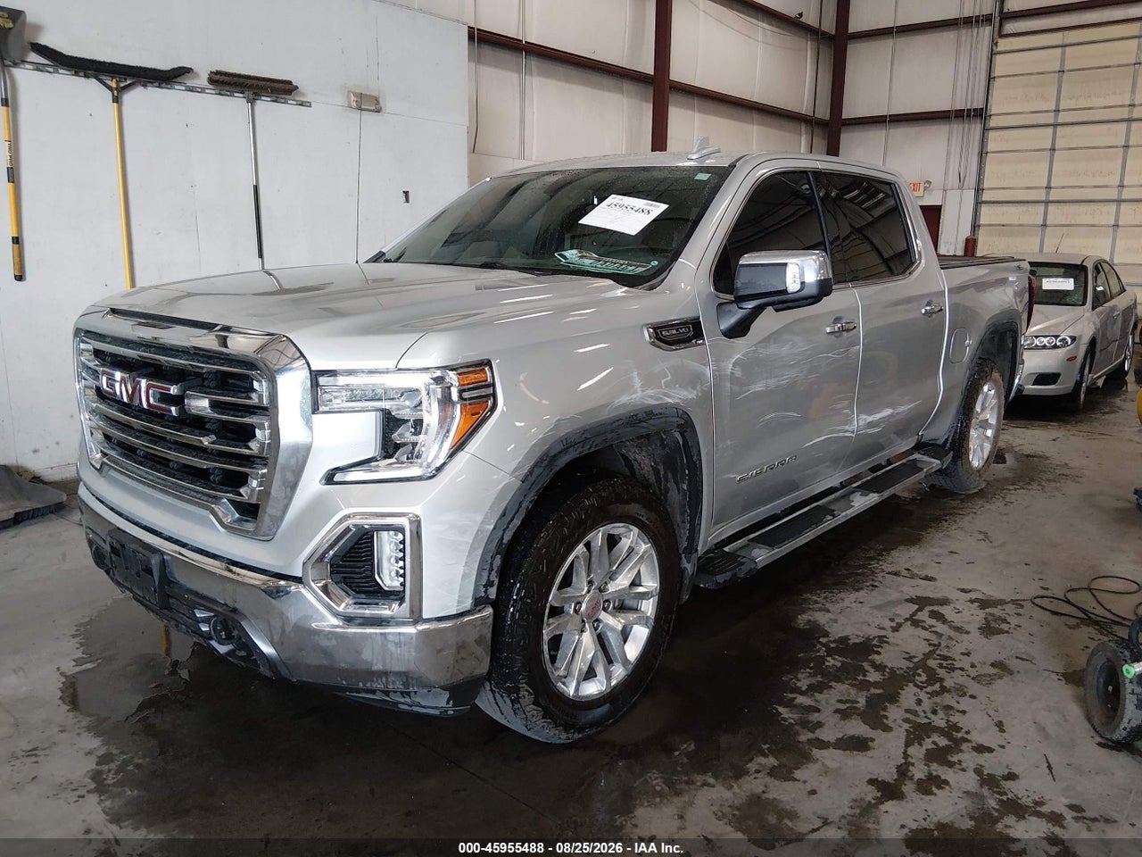 2020 GMC SIERRA 1500 4WD  SHORT BOX SLT · 2/11