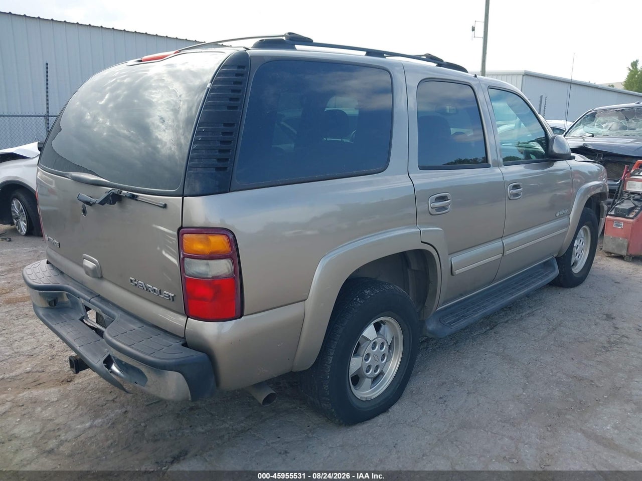 2003 CHEVROLET TAHOE LT · 4/11