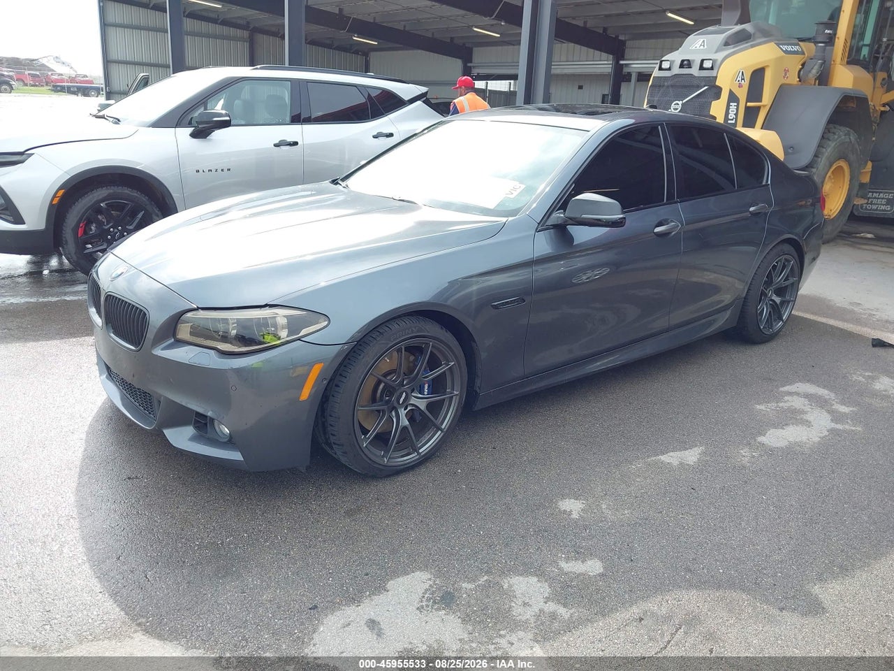 2016 BMW 550I · 2/11