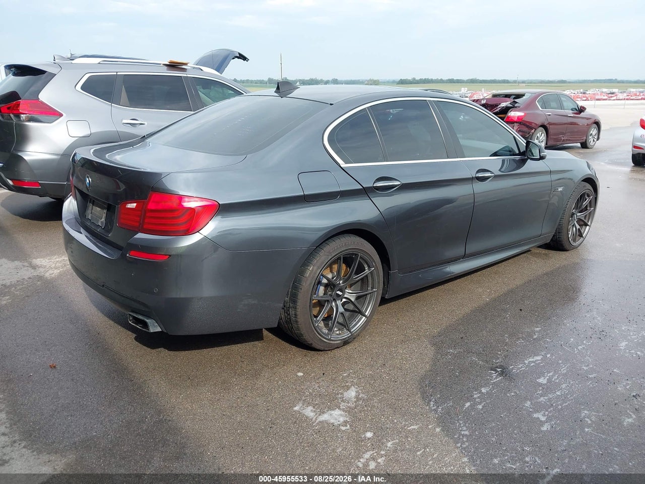 2016 BMW 550I · 4/11