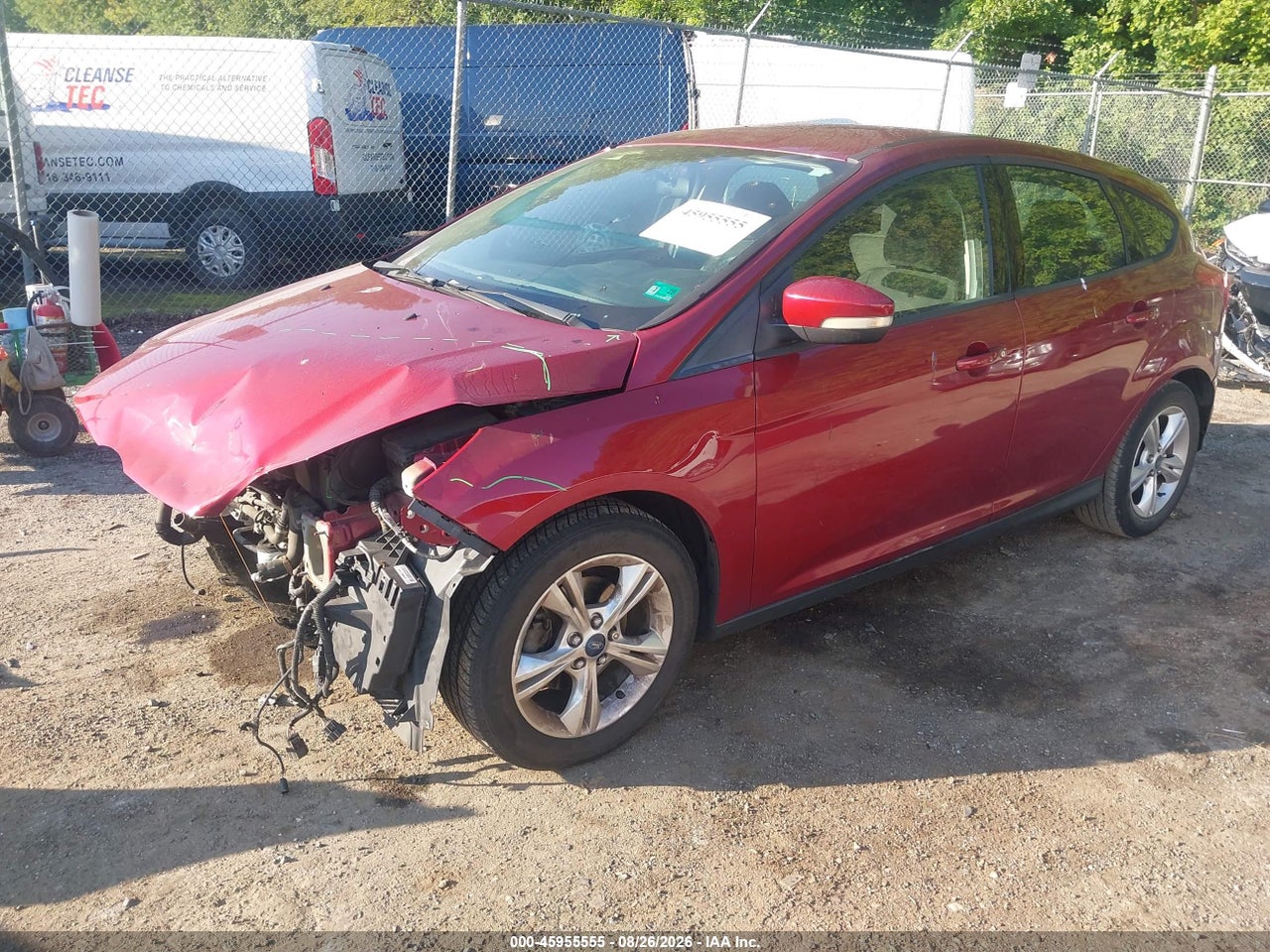 2013 FORD FOCUS SE · 2/11