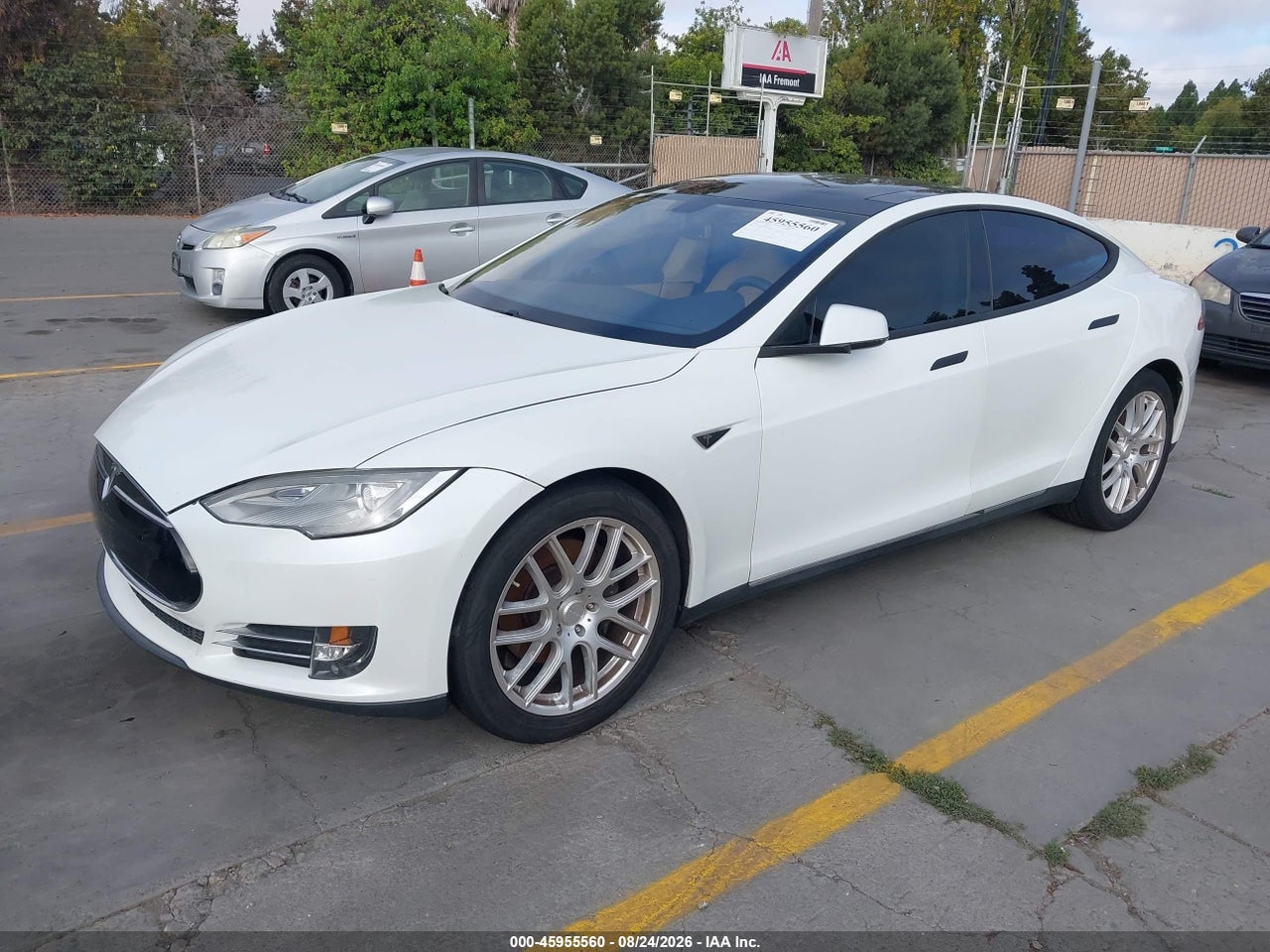 2013 TESLA MODEL S   · 2/11