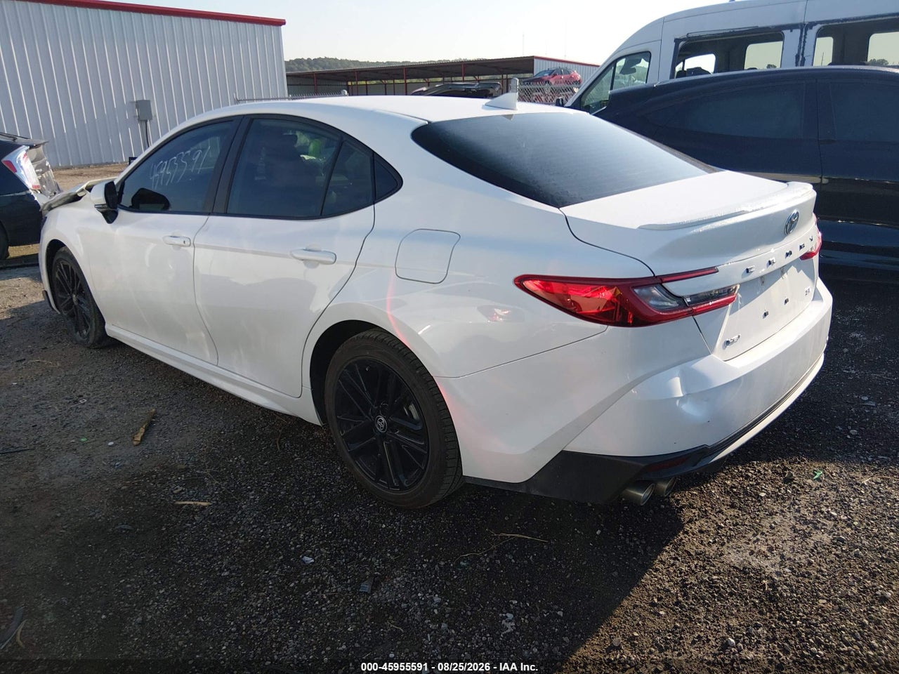 2025 TOYOTA CAMRY SE · 3/11