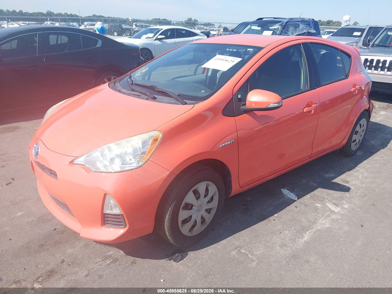 2014 TOYOTA PRIUS C TWO · 2/11